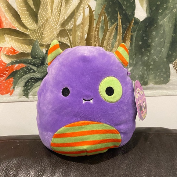 Squishmallows Other - HTF 8” Marvin the Monster Squishmallow Halloween!